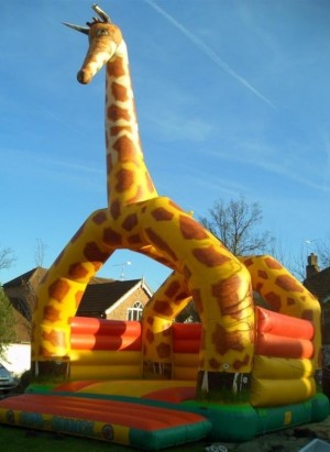 Giant Giraffe Bouncy Castle (20x25)