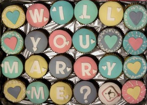 Marry me wedding proposal cupcakes