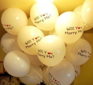 A bunch of 'will you marry me' balloons